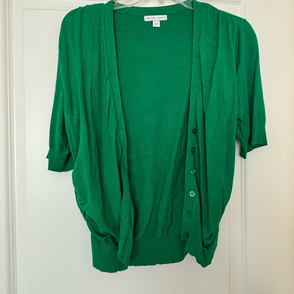 New York & Company Vibrant Green Knit Top